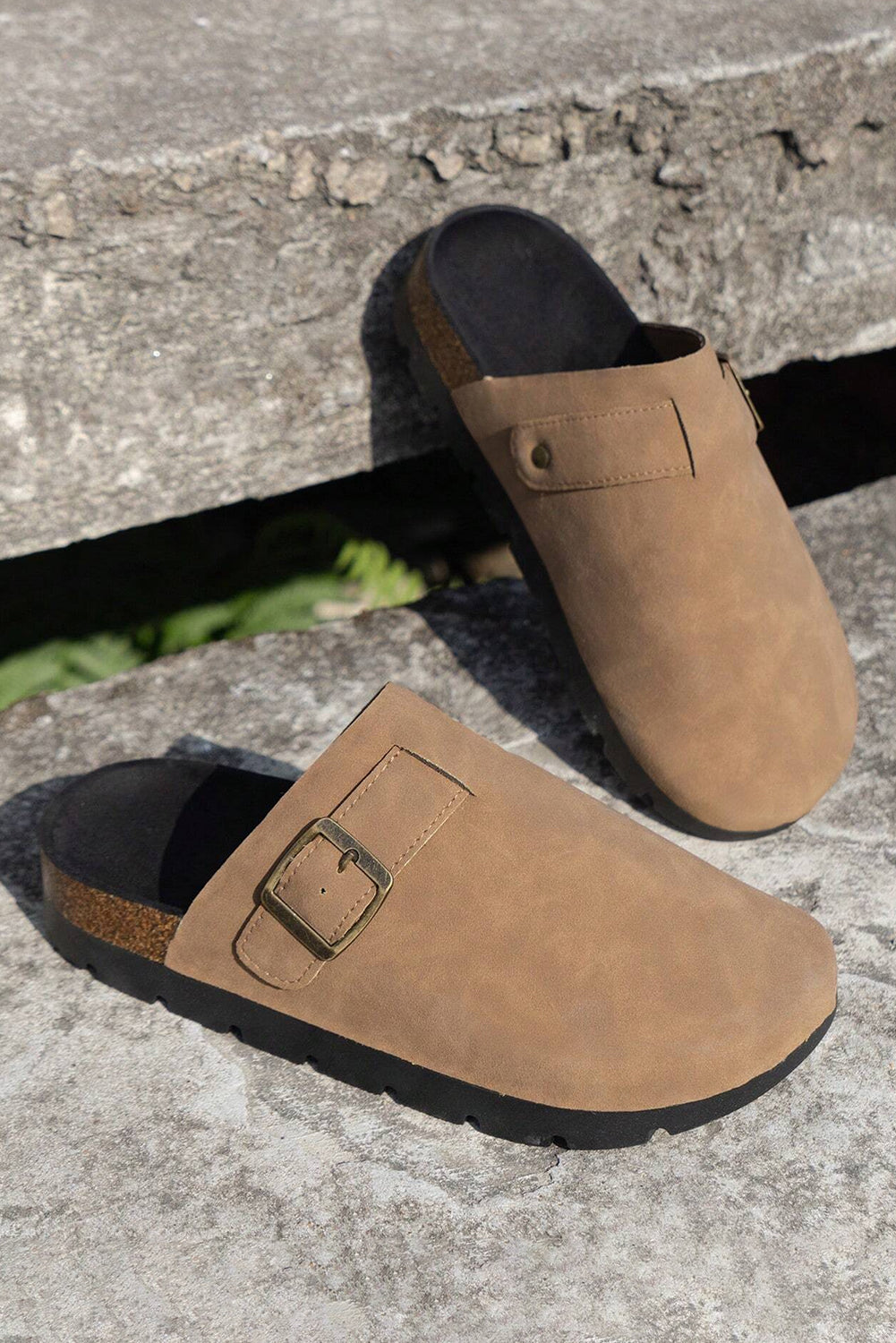 Retro Buckle Slippers