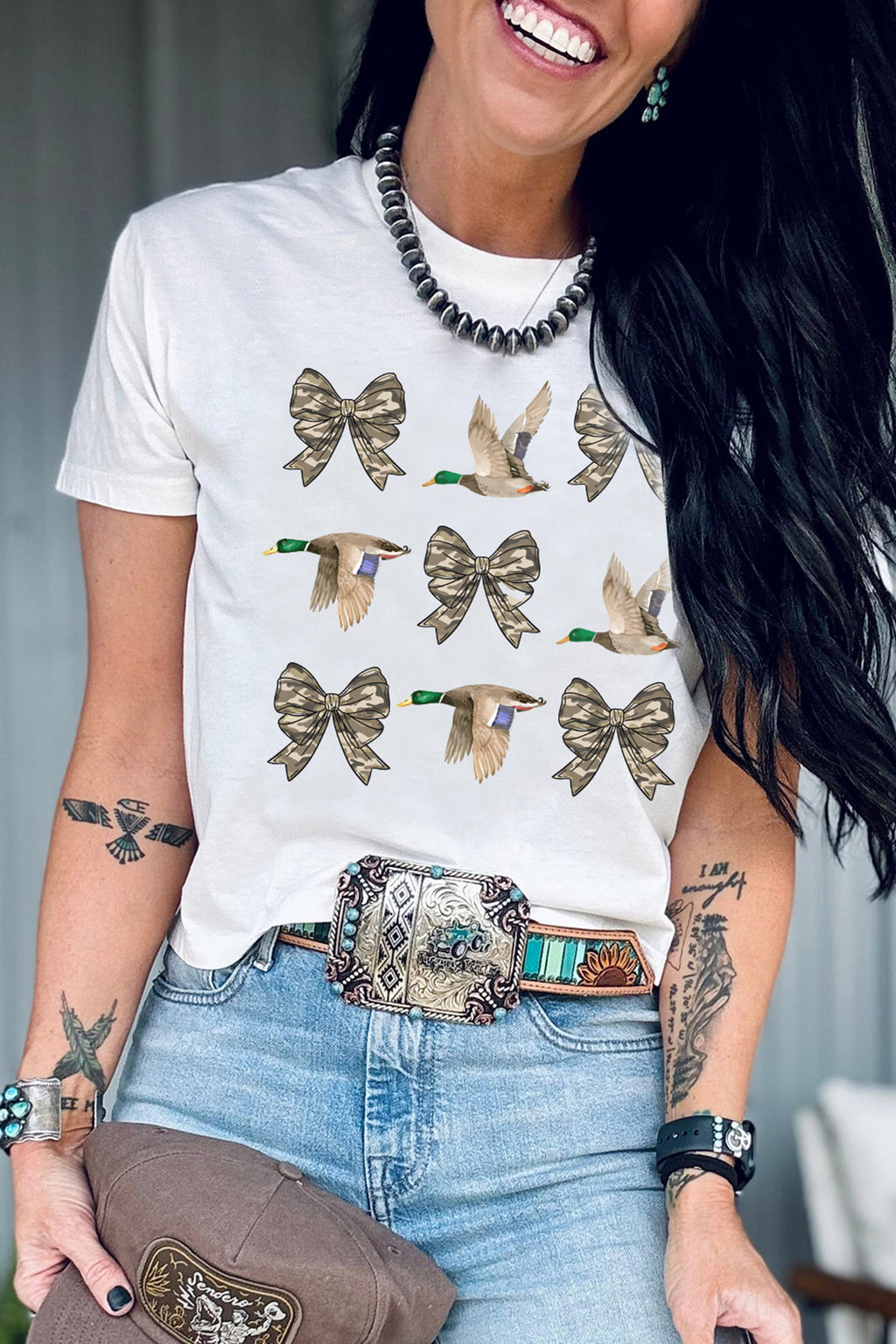 White Camo Bow & Duck Graphic Print Crew Neck T-shirt